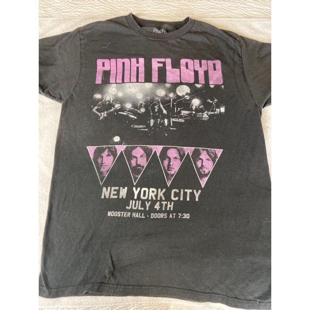 Pink Floyo New York City Tour July 4th  Black T shirt  size M